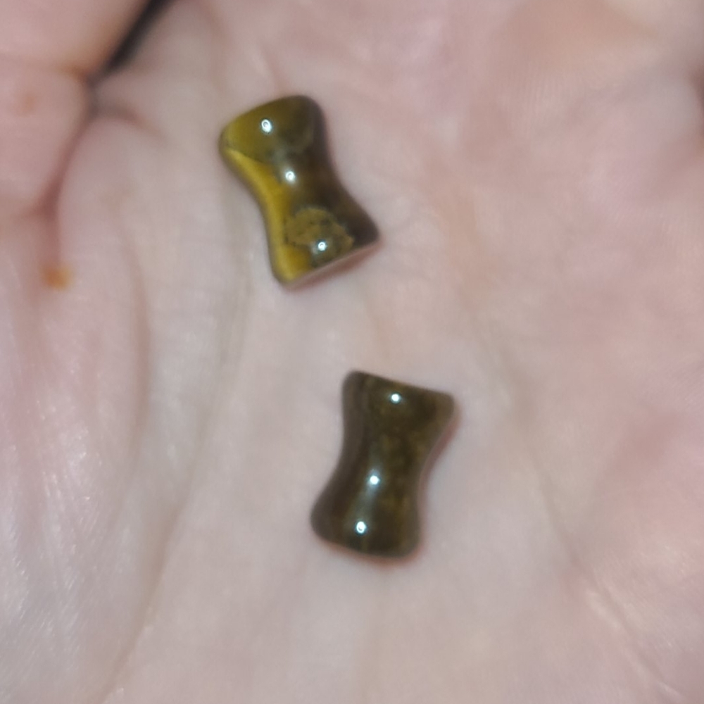 Tigerseye gauges